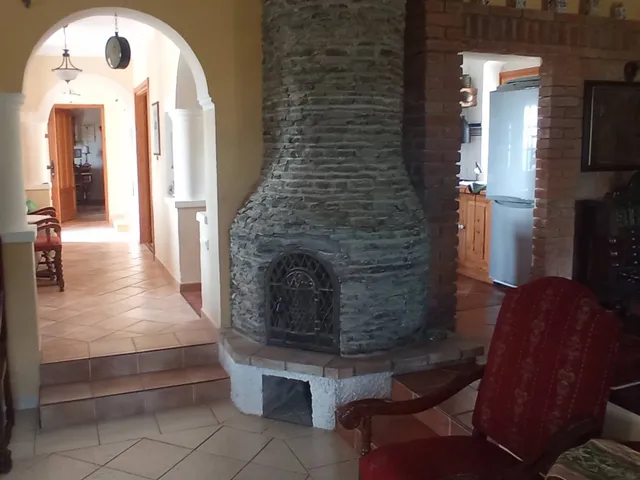 Eladó ház Csopak 360 nm