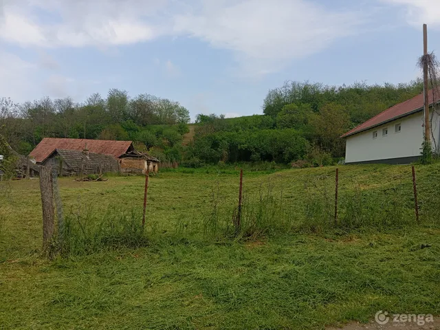 Eladó telek Pári 2503 nm