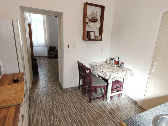 Eladó lakás Szeged, Felsőváros 36 nm