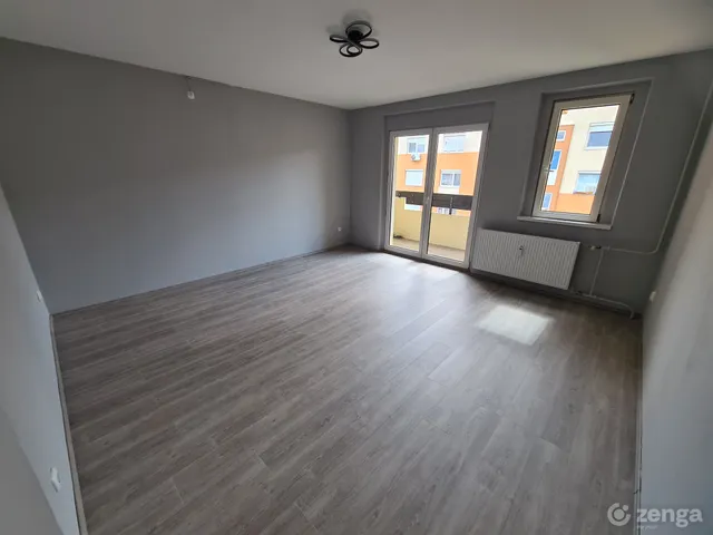 Kiadó lakás Várpalota 55 nm