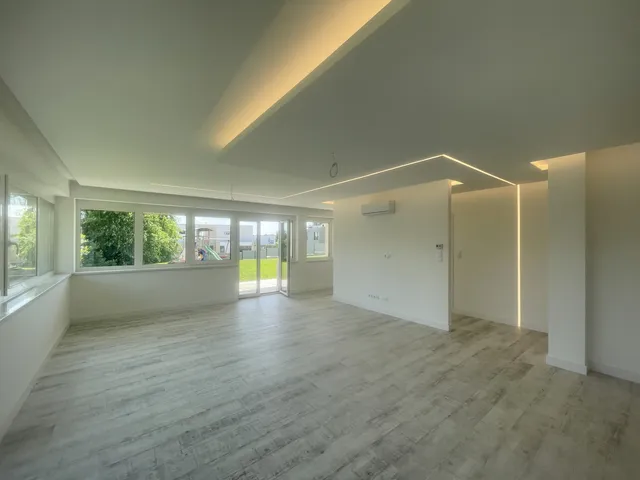 Eladó lakás Budapest XI. kerület, Hosszúrét 145 nm
