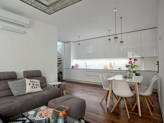 Eladó lakás Budapest VI. kerület, Nagykörúton belüli terület 119 nm