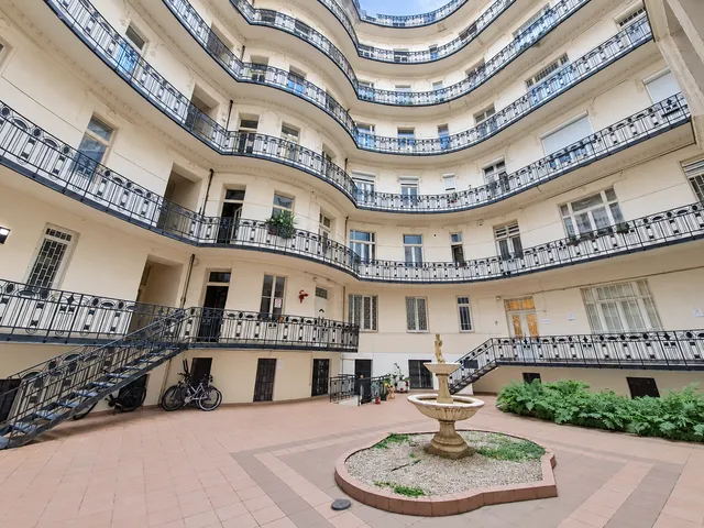 Eladó lakás Budapest I. kerület, Várnegyed 134 nm