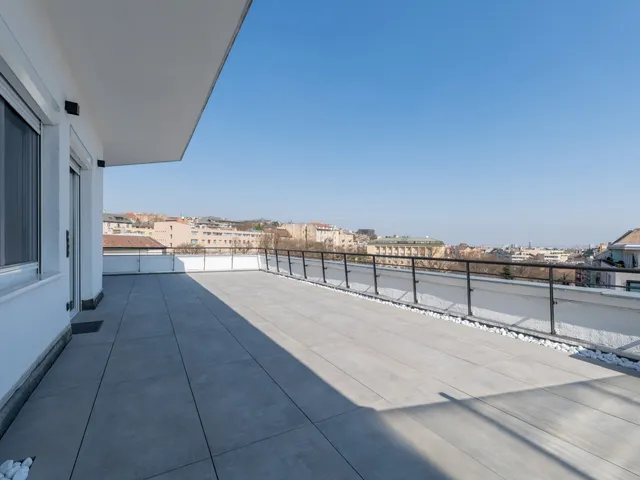 Eladó lakás Budapest II. kerület, Országút 80 nm