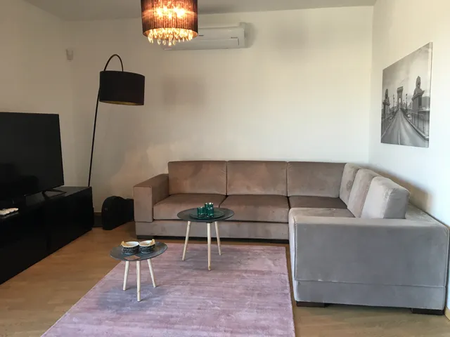 Kiadó lakás Budapest V. kerület, Lipótváros 155 nm