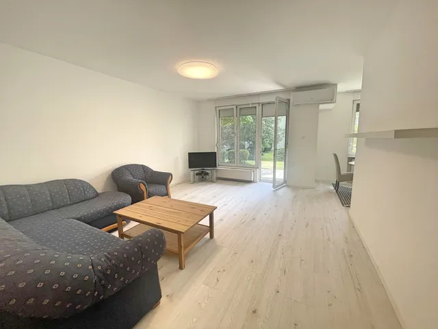 Kiadó lakás Budapest XII. kerület, Németvölgy 90 nm
