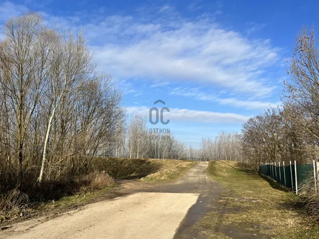 Eladó telek Tököl 1118 nm