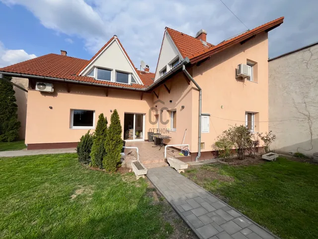 Eladó ház Budapest XX. kerület 200 nm