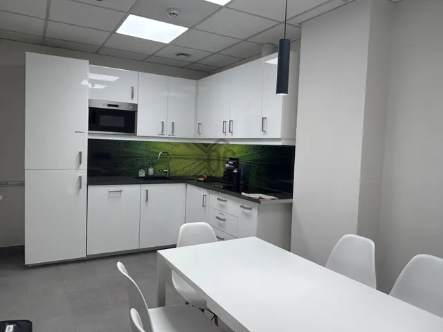 Kiadó kereskedelmi és ipari ingatlan Budapest XI. kerület 555 nm