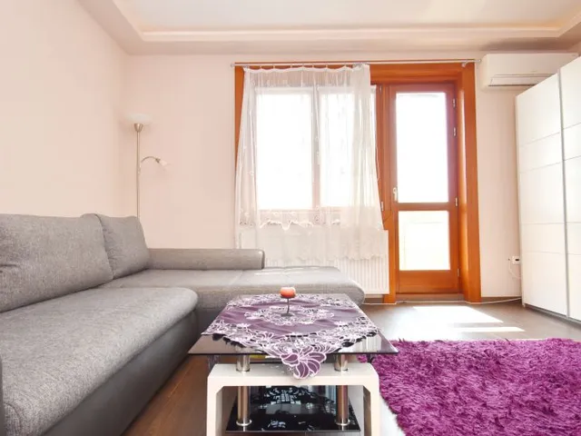 Kiadó lakás Debrecen, Nagyerdő 65 nm