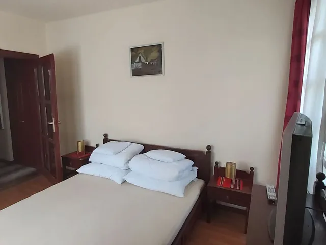 Kiadó kereskedelmi és ipari ingatlan Hajdúszoboszló 900 nm