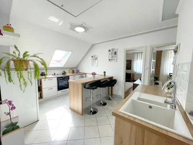 Eladó ház Debrecen, Kerekestelep 235 nm