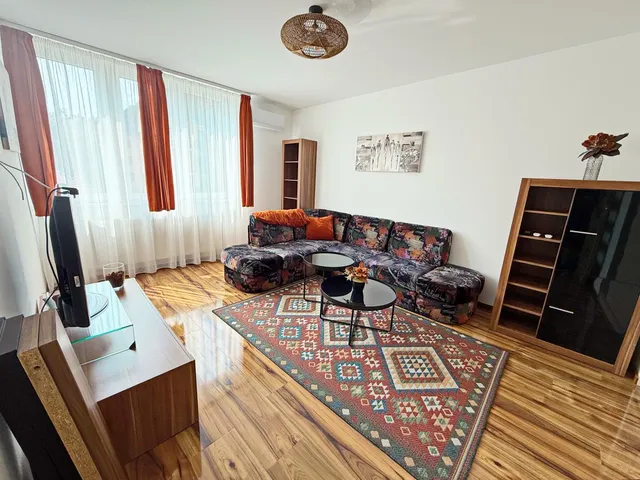 Kiadó lakás Debrecen, Sestakert 52 nm