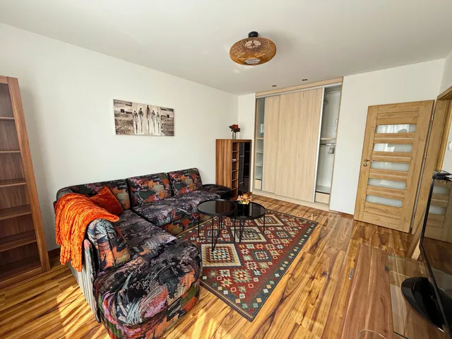 Kiadó lakás Debrecen, Sestakert 52 nm