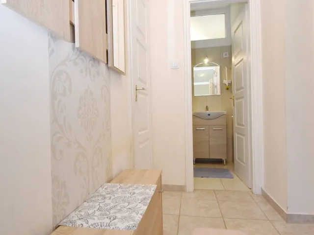 Kiadó lakás Debrecen, Belváros 30 nm