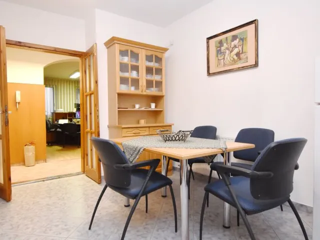 Eladó lakás Debrecen, Postakert 84 nm