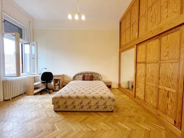 Kiadó lakás Debrecen, Belváros 85 nm