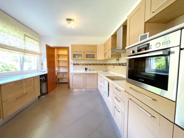 Eladó ház Debrecen, Liget lakópark 203 nm