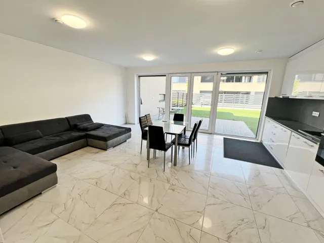 Kiadó ház Debrecen, Nyulas 140 nm