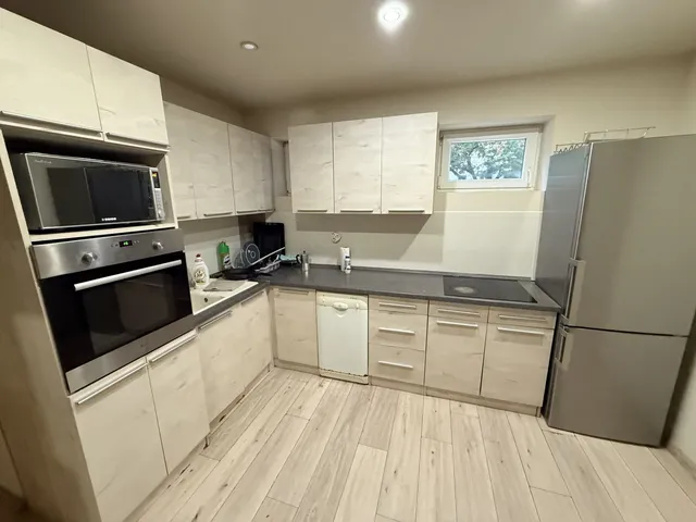 Eladó lakás Debrecen, Dobozi lakótelep 76 nm