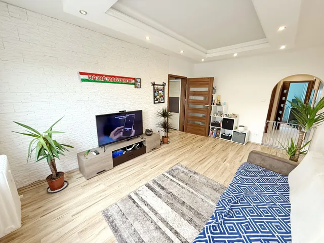 Eladó lakás Debrecen, Belváros 69 nm