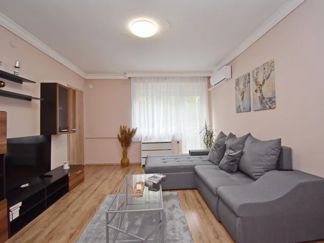 Eladó lakás Debrecen, Sestakert 52 nm