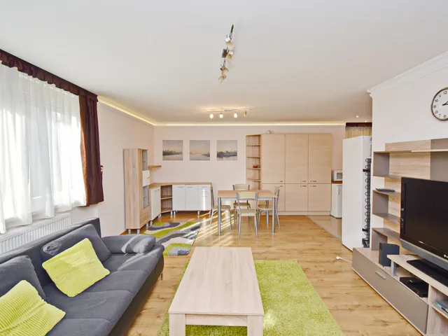 Eladó lakás Debrecen, Nagyerdő 65 nm