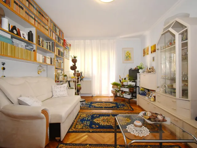 Eladó lakás Debrecen, Libakert 55 nm