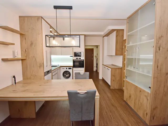 Kiadó lakás Debrecen, Újkert 71 nm