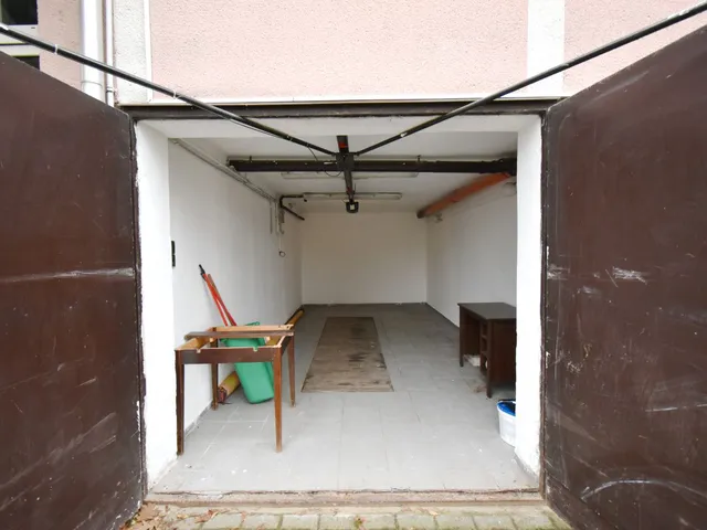 Eladó garázs Debrecen, Sestakert 19 nm