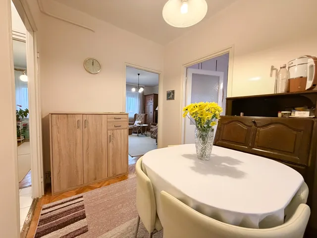 Eladó lakás Debrecen, Széchenyikert 67 nm