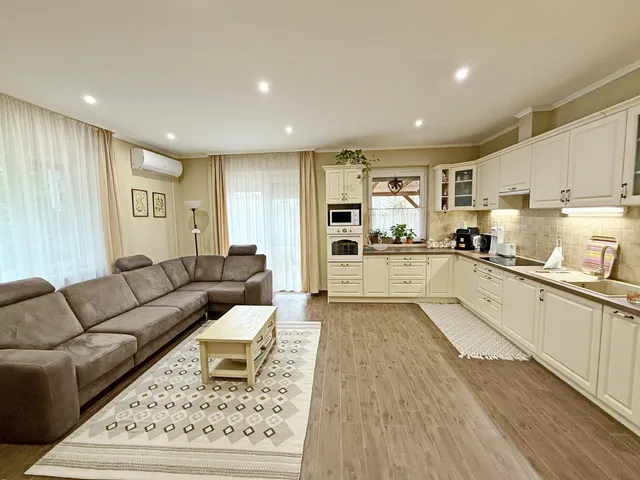 Eladó ház Bocskaikert 105 nm