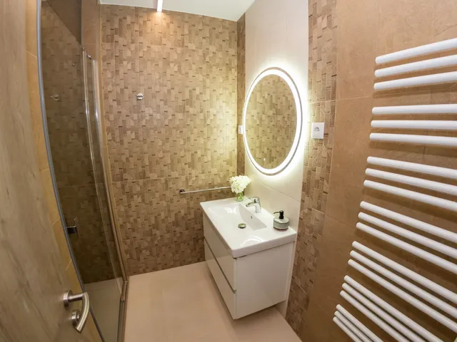 Kiadó lakás Debrecen, Nagyerdő 58 nm