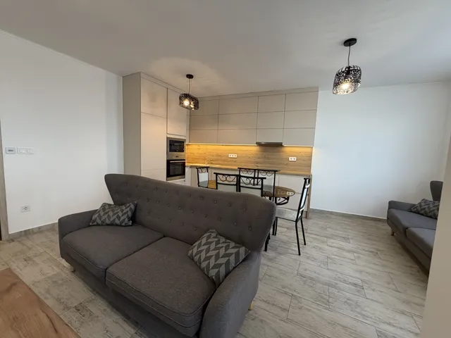 Kiadó lakás Debrecen, Belváros 66 nm