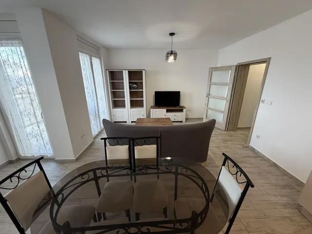 Kiadó lakás Debrecen, Belváros 66 nm