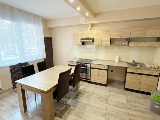 Kiadó lakás Debrecen, Újkert 54 nm