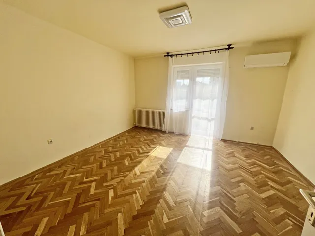 Kiadó lakás Debrecen, Belváros 54 nm