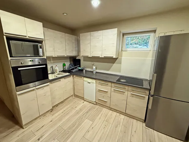 Kiadó lakás Debrecen, Dobozi lakótelep 76 nm