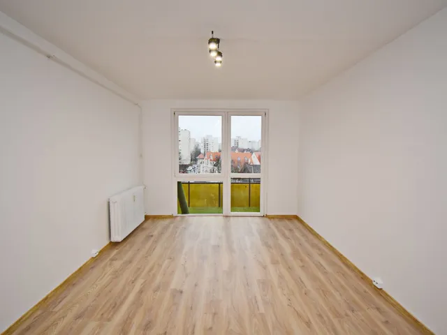 Eladó lakás Debrecen, Vénkert 55 nm