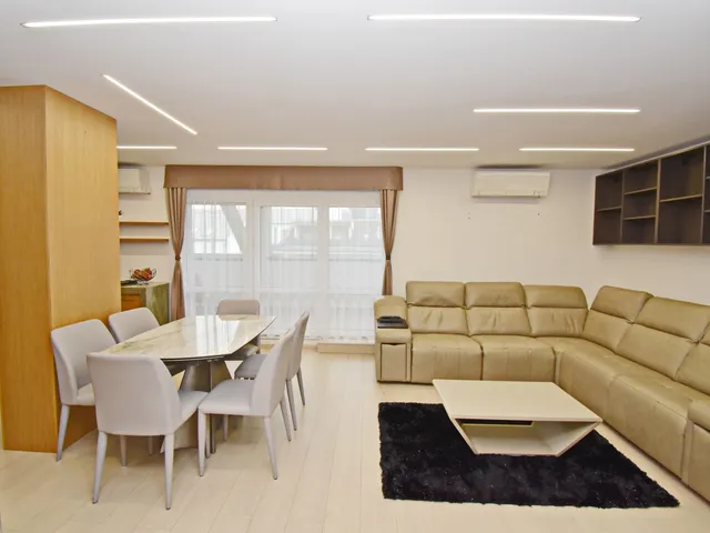 Eladó lakás Debrecen, Belváros 122 nm