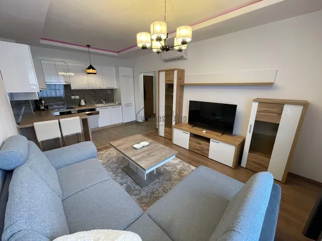 Kiadó lakás Debrecen, Belváros 54 nm