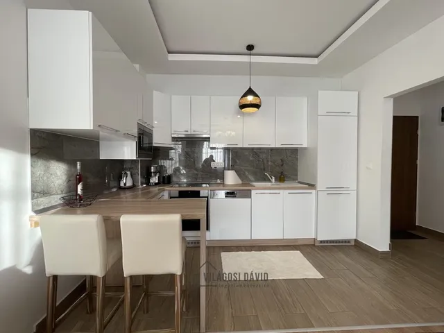 Kiadó lakás Debrecen, Belváros 54 nm