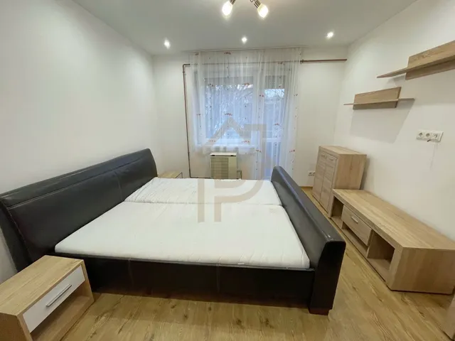 Kiadó lakás Debrecen, Libakert 60 nm