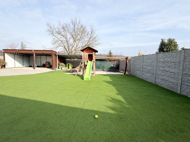 Eladó ház Debrecen, Júliatelep 135 nm