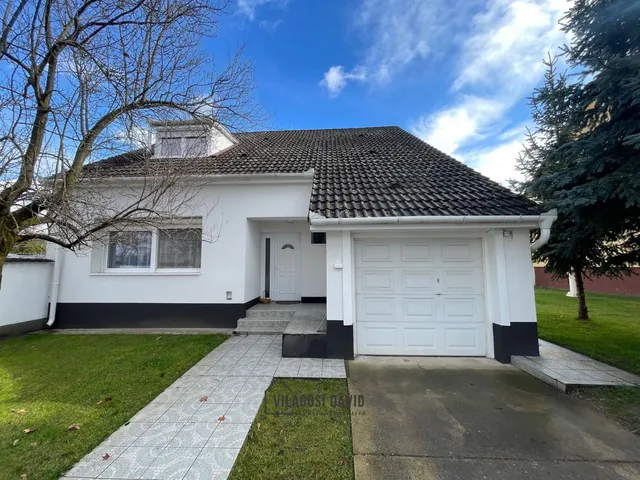 Kiadó ház Debrecen, Falóger 160 nm