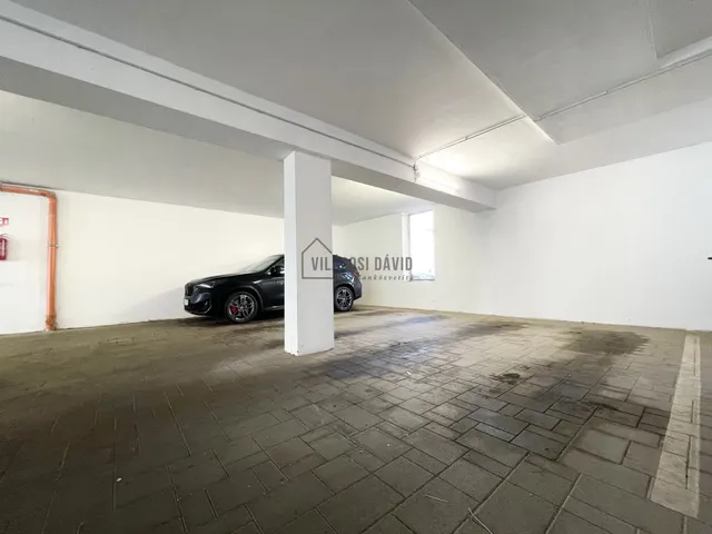 Eladó garázs Debrecen, Belváros 17 nm