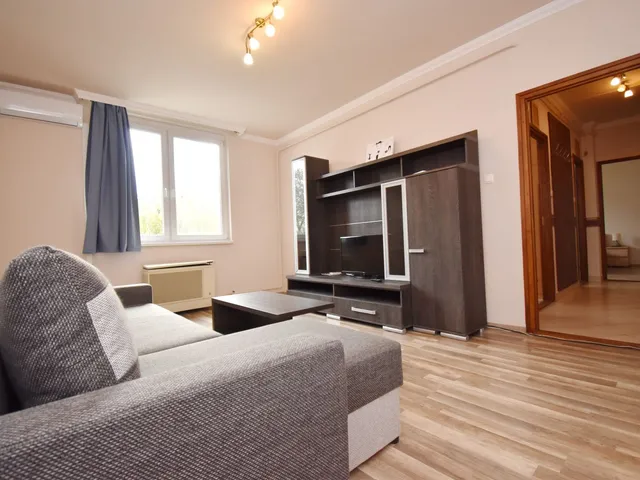 Eladó lakás Debrecen, Libakert 56 nm