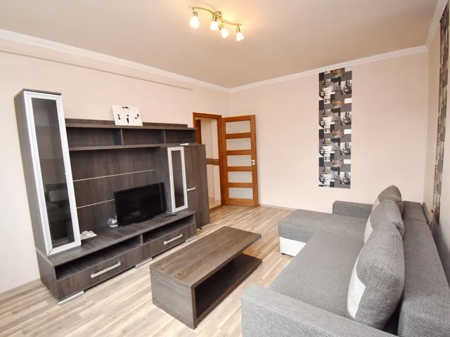 Eladó lakás Debrecen, Libakert 56 nm