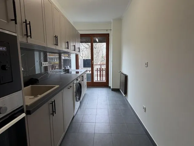 Kiadó lakás Debrecen, Nagyerdőalja 95 nm