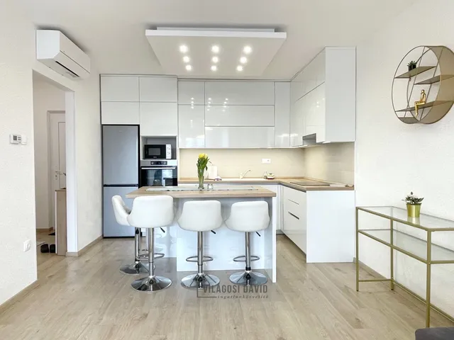 Kiadó lakás Debrecen, Belváros 65 nm